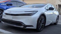 2025 Toyota Prius XLE