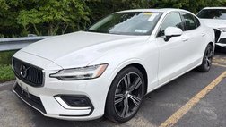 2022 Volvo S60 B5 Inscription