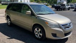 2009 Volkswagen Routan SEL
