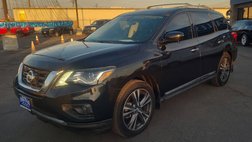 2017 Nissan Pathfinder Platinum