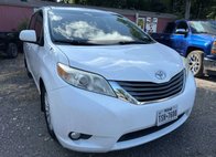 2014 Toyota Sienna XLE