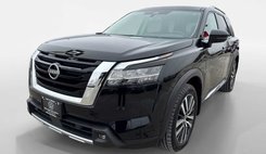 2022 Nissan Pathfinder Platinum