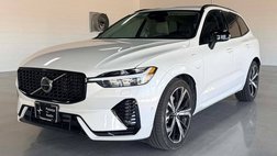 2025 Volvo XC60 T8 Ultra Dark Theme