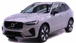 2024 Volvo XC60 Recharge T8 Plus Dark Theme