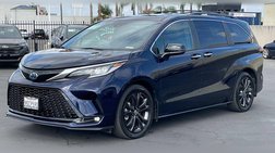 2022 Toyota Sienna XSE 7-Passenger