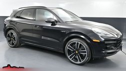 2022 Porsche Cayenne Turbo S E-Hybrid