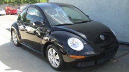 2009 Volkswagen New Beetle Base