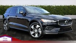 2024 Volvo V60 Cross Country B5 Plus
