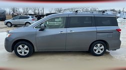 2016 Nissan Quest SV