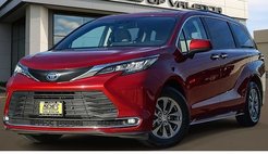 2023 Toyota Sienna XLE