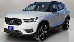 2022 Volvo XC40 T5 R-Design