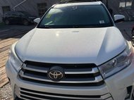 2017 Toyota Highlander SE