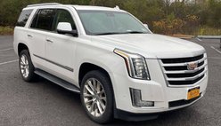 2020 Cadillac Escalade Luxury