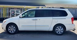 2007 Hyundai Entourage 