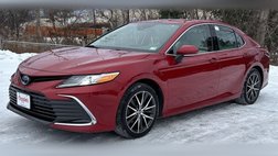 2023 Toyota Camry Hybrid XLE