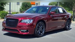 2023 Chrysler 300 Touring L