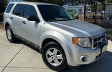 2010 Ford Escape XLS