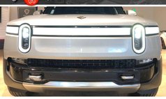 2023 Rivian R1T Adventure