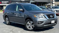 2017 Nissan Pathfinder SV