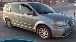 2014 Chrysler Town and Country Touring