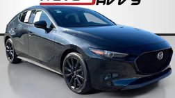 2022 Mazda MAZDA3 Premium
