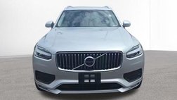 2021 Volvo XC90 T6 Momentum 6-Passenger