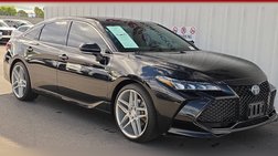 2020 Toyota Avalon Hybrid XSE