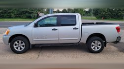 2012 Nissan Titan SV