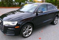 2017 Audi Q3 2.0T quattro Premium Plus