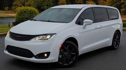2020 Chrysler Pacifica Touring