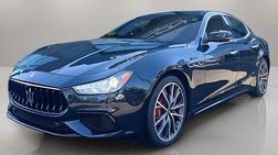 2022 Maserati Ghibli Modena Q4