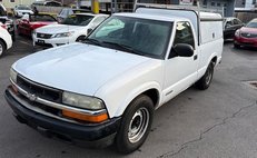 2002 Chevrolet S-10 LS