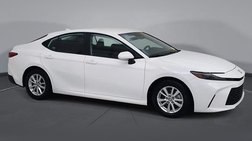 2026 Toyota Camry LE FWD