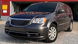 2016 Chrysler Town and Country Touring