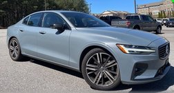 2022 Volvo S60 B5 R-Design