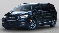 2025 Chrysler Pacifica Hybrid Pinnacle