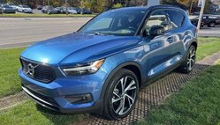 2020 Volvo XC40 T5 R-Design