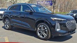 2025 Audi Q5 quattro Premium TFSI