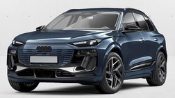 2025 Audi Q6 e-tron quattro Premium Plus
