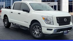 2023 Nissan Titan SV