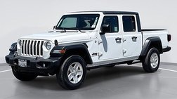 2020 Jeep Gladiator Sport