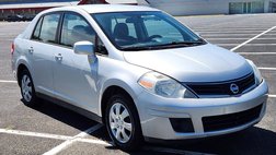 2011 Nissan Versa 1.8 SL