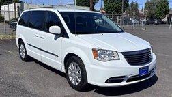 2016 Chrysler Town and Country Touring