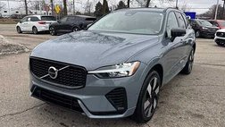 2024 Volvo XC60 Recharge T8 Plus Dark Theme