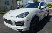 2016 Porsche Cayenne S