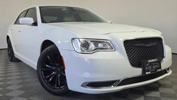 2020 Chrysler 300 Touring L