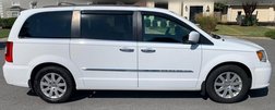 2016 Chrysler Town and Country Touring
