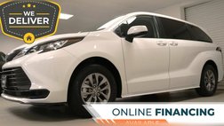 2021 Toyota Sienna LE 8-Passenger