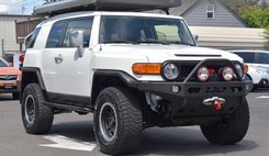 2014 Toyota FJ Cruiser Base