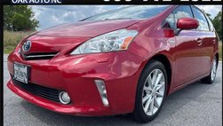 2014 Toyota Prius v Five